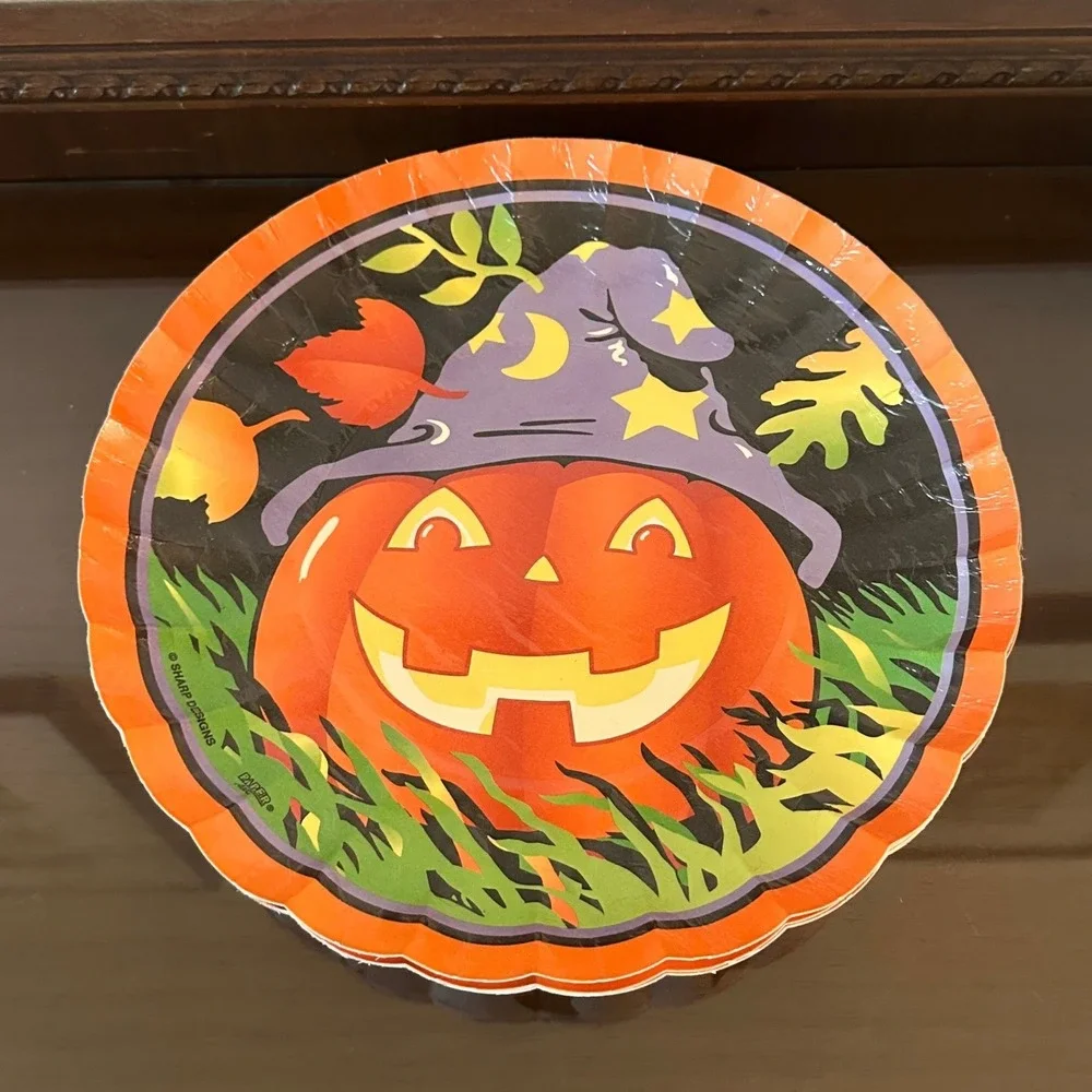 Vintage Paper Art Sharp Designs Halloween Pumpkin Wizard Paper Plates Set of 10